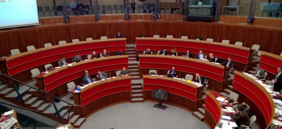 Le opposizioni: Non rispondete alle interrogazioni'', la giunta ribatte: Non è vero, siamo al 30% come voi prima''